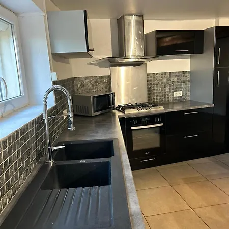 Petite Maison De Village *